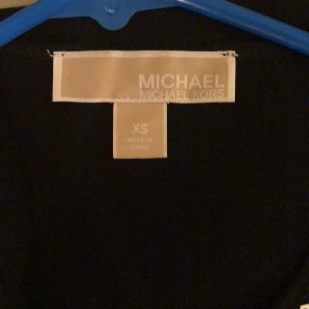 XS Michael Kors blouse - Picture 5 of 5